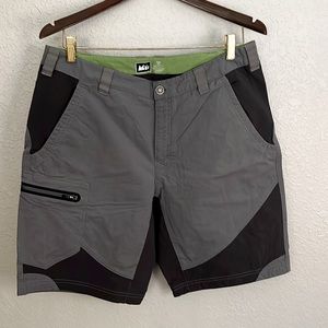 REI Venturi Shorts - 34